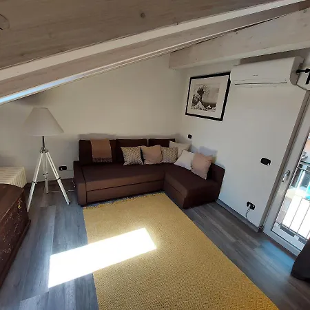 Anju D'oro & Azzurro - Charming *